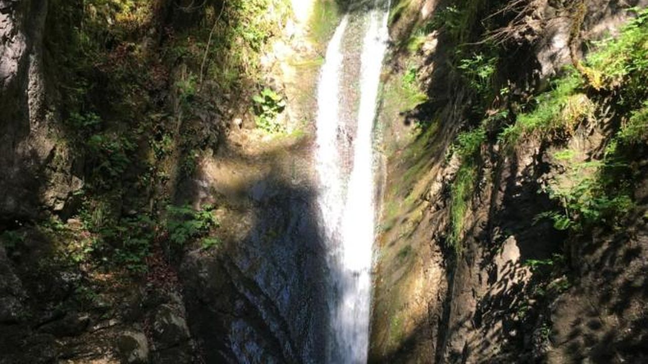 erfrischende Wasserfälle erfrischende Wasserfälle